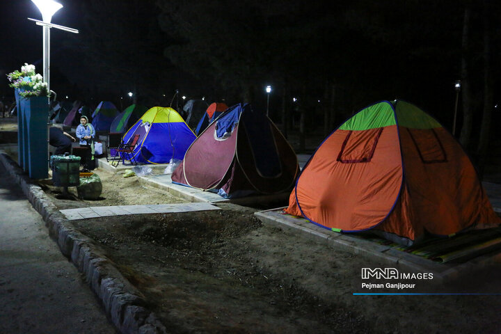 حال و هوای باغ فدک در پنجمین روز از تعطیلات نوروزی