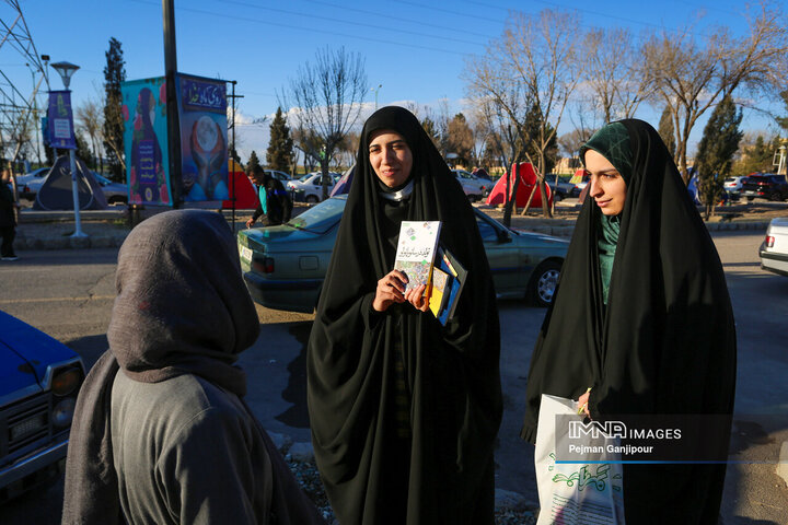 حال و هوای باغ فدک در پنجمین روز از تعطیلات نوروزی