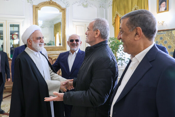 دیدار عیدانه روسای قوای مجریه و قضاییه