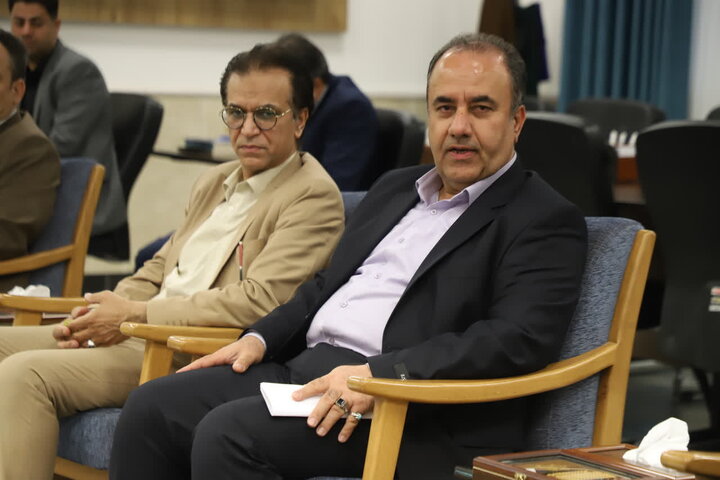 ۶۸۰ هزار گل و گلدان در قم کاشته شد / نصب ۱۲۰ المان ویژه ماه رمضان