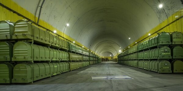 سایهی قدرت در اعماق زمین