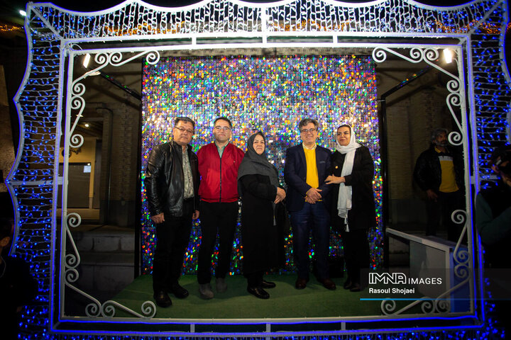 آیین بهره‌برداری از نخستین بازیکده نور کشور در اصفهان