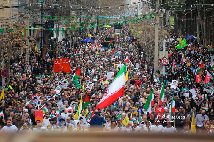 فیلم |خروش مردم اراک در «جمعه خشم و نصر»/طنین فریاد مقاومت در سراسر ایران