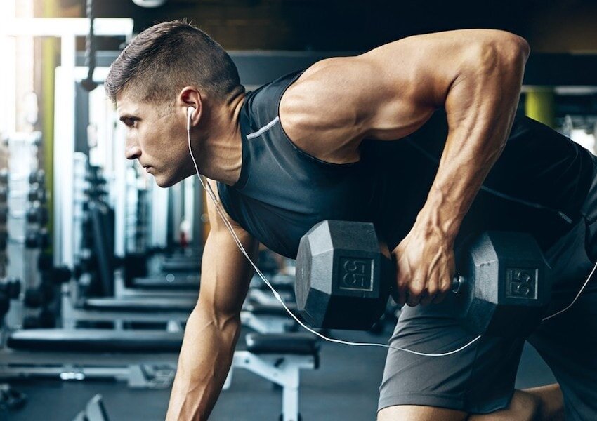 برای عضله سازی چند روز در هفته ورزش کنیم؟