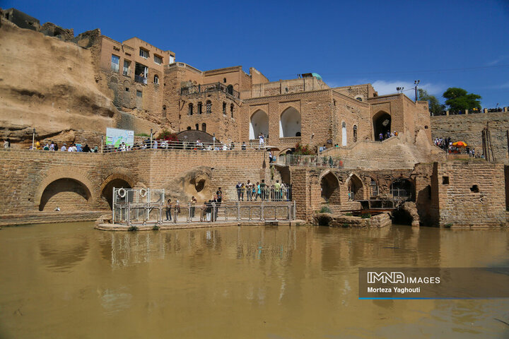 سازههای آبی شوشتر میزبان مسافران نوروزی