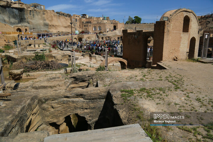 سازههای آبی شوشتر میزبان مسافران نوروزی