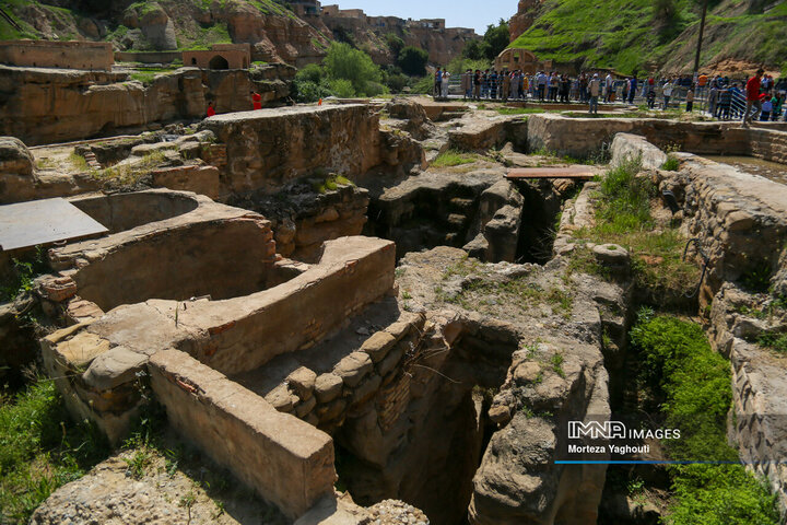 سازههای آبی شوشتر میزبان مسافران نوروزی