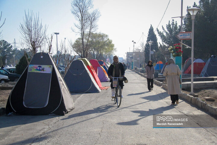 باغ فدک در هشتمین روز از تعطیلات نوروزی
