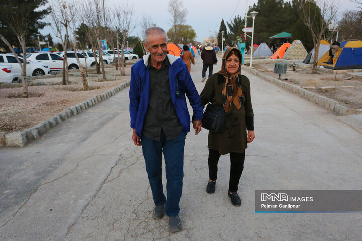 باغ فدک در هشتمین روز از تعطیلات نوروزی