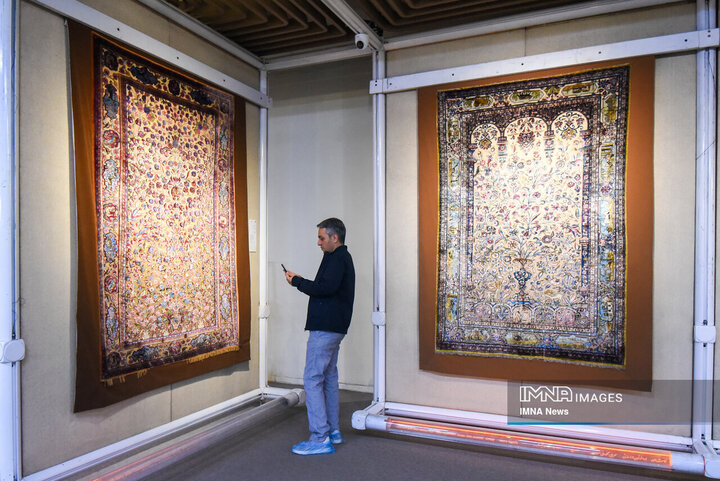 موزه فرش تهران