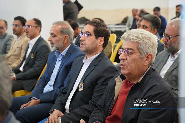 سومین جلسه ستاد خدمات سفر شهر اصفهان در نوروز ۱۴۰۴