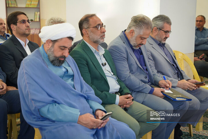 سومین جلسه ستاد خدمات سفر شهر اصفهان در نوروز ۱۴۰۴