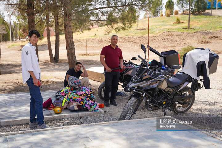 نهمین روز تعطیلات نوروزی در مجموعه باغ فدک اصفهان