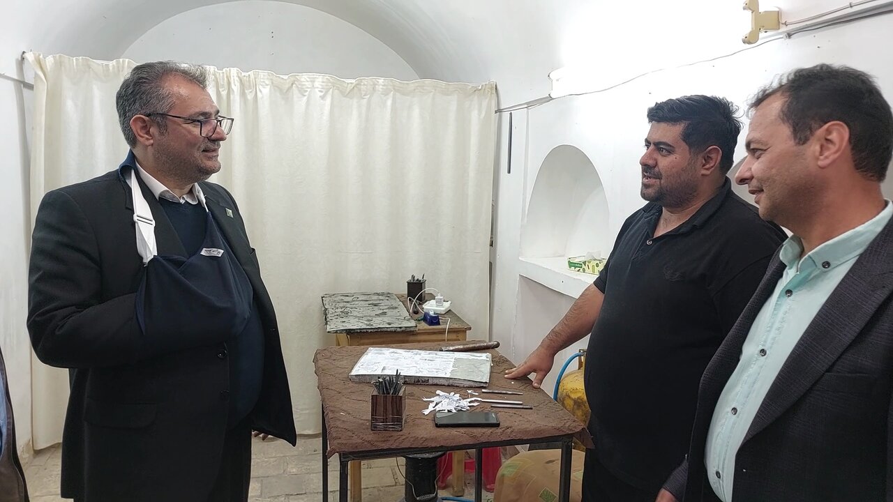 بازار تاریخی نایین میتواند یکی از زیباترین گذرهای صنایع دستی کشور شود