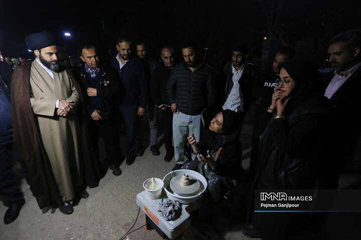 بازدید مسئولان از باغ فدک در نهمین روز از تعطیلات نوروزی