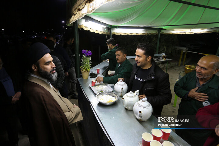 بازدید مسئولان از باغ فدک در نهمین روز از تعطیلات نوروزی