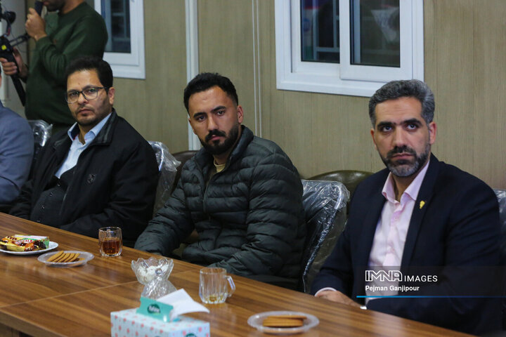 بازدید مسئولان از باغ فدک در نهمین روز از تعطیلات نوروزی