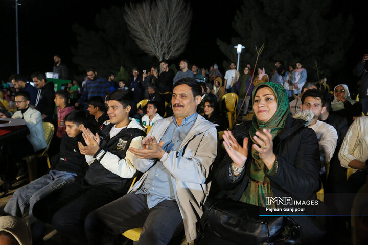 نهمین روز تعطیلات نوروزی در مجموعه باغ فدک اصفهان