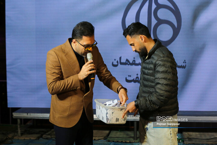 نهمین روز تعطیلات نوروزی در مجموعه باغ فدک اصفهان