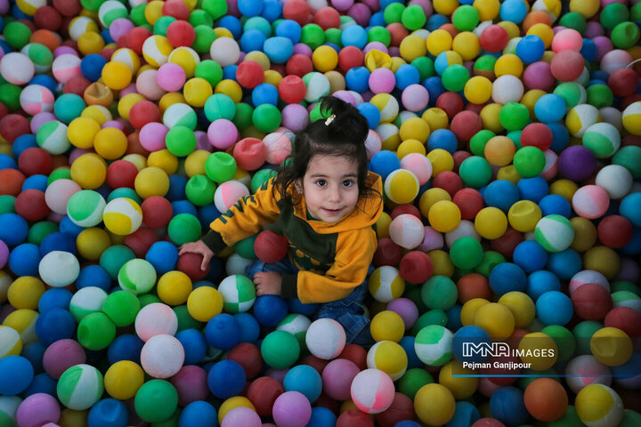 نهمین روز تعطیلات نوروزی در مجموعه باغ فدک اصفهان
