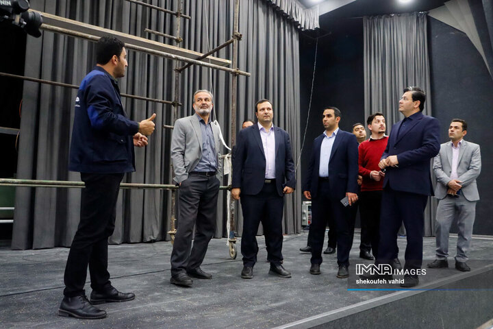 بازدید اعضای شورای شهر اصفهان از شهربازی شهر رویاها