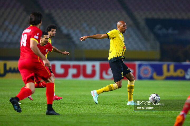 هفته بیست‌وچهارم لیگ برتر فوتبال؛ سپاهان - فولاد