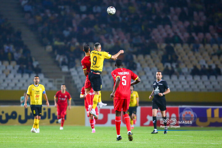 هفته بیست‌وچهارم لیگ برتر فوتبال؛ سپاهان - فولاد