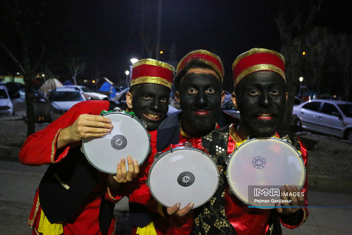 دهمین روز از تعطیلات نوروزی در باغ فدک