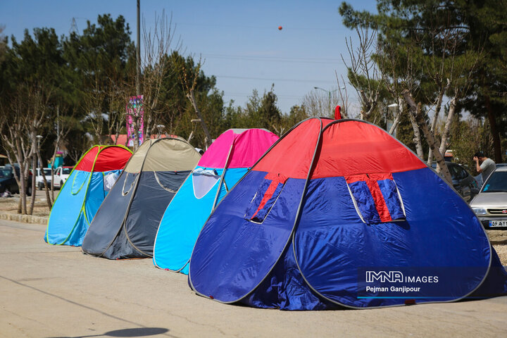 دهمین روز از تعطیلات نوروزی در باغ فدک