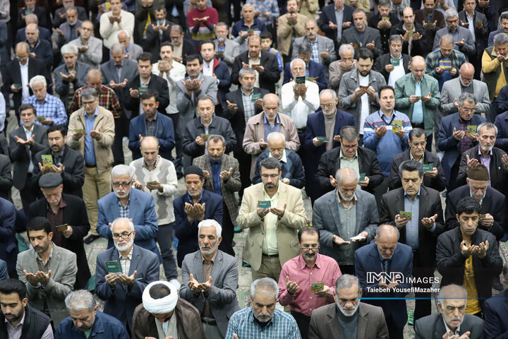 اقامه نماز عید سعید فطر در همدان