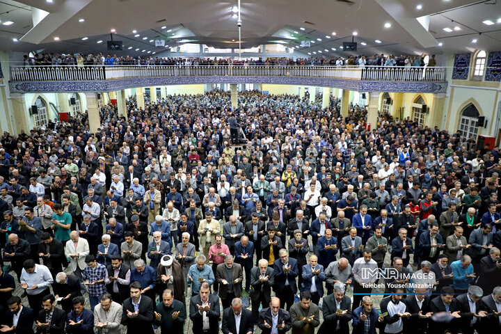 اقامه نماز عید سعید فطر در همدان