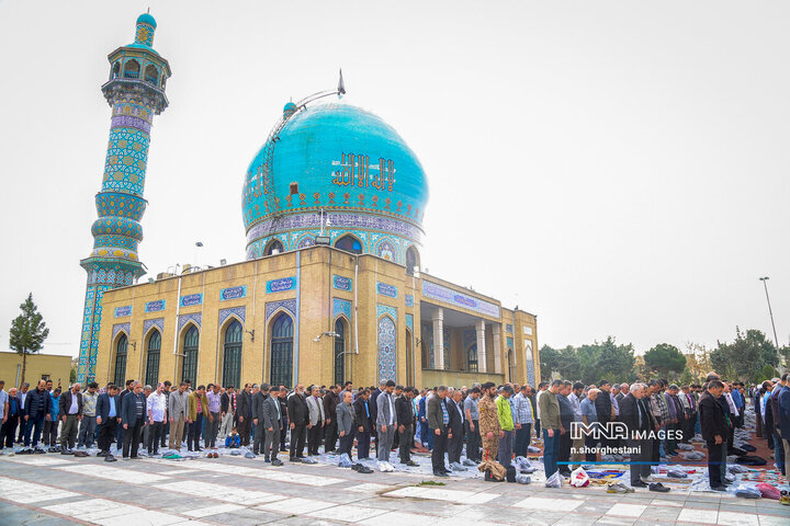 اقامه نماز عید سعید فطر در کرج