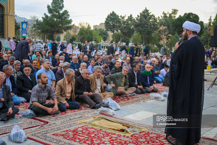 اقامه نماز عید سعید فطر در کرج