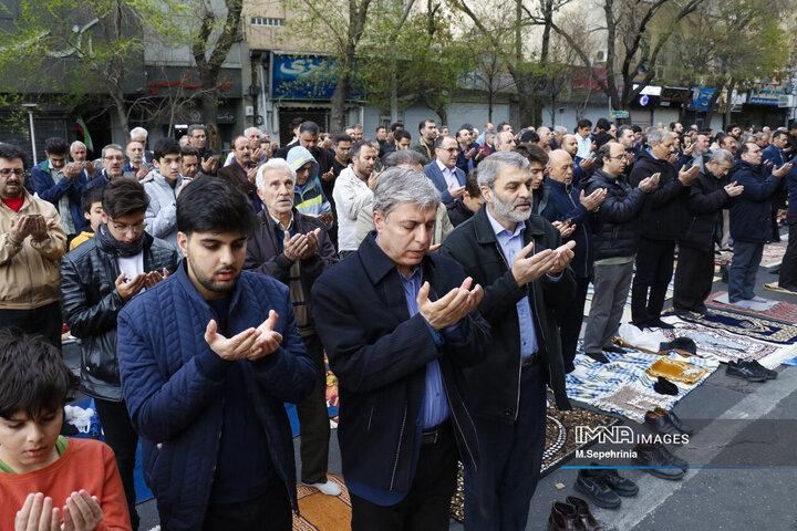 اقامه نماز عید سعید فطر در تبریز