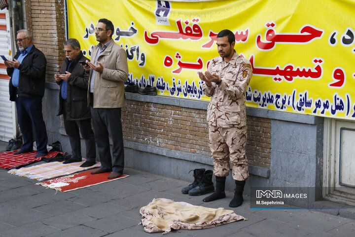 اقامه نماز عید سعید فطر در تبریز