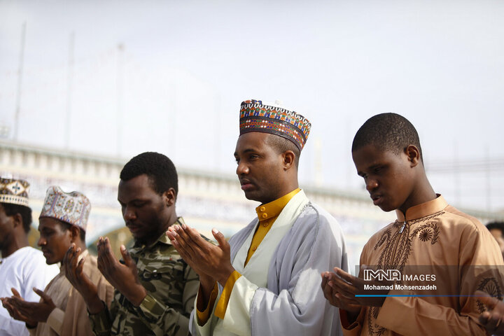 اقامه نماز عید سعید فطر در قم