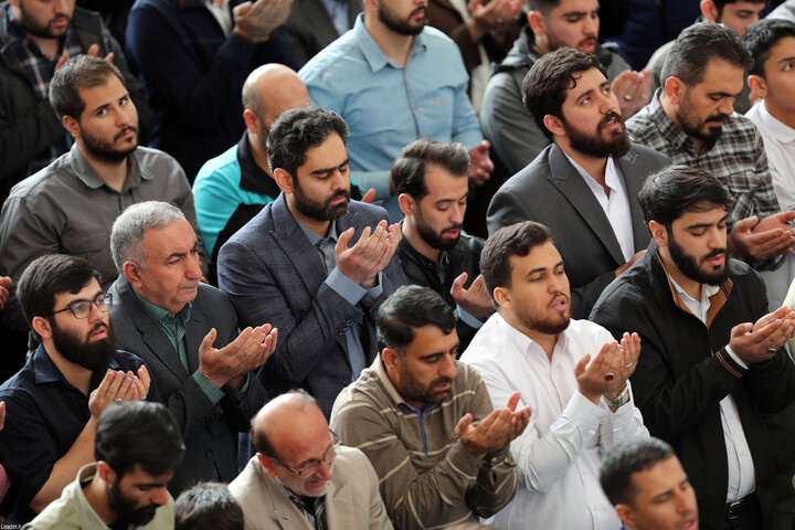 اقامه نماز عید سعید فطر به امامت رهبر انقلاب