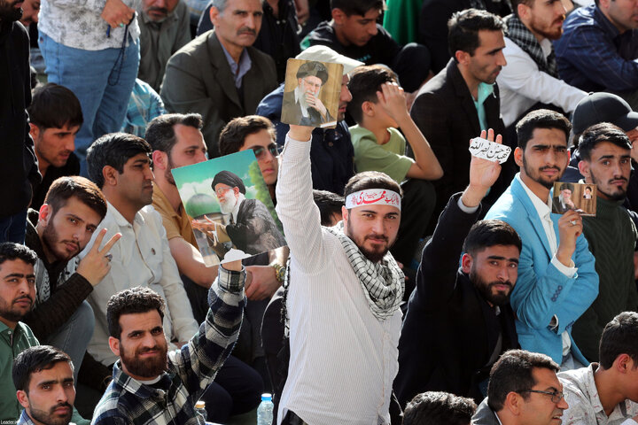 اقامه نماز عید سعید فطر به امامت رهبر انقلاب