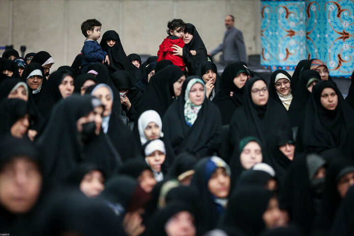 دیدار مسئولان نظام و سفرای کشورهای اسلامی با رهبر انقلاب