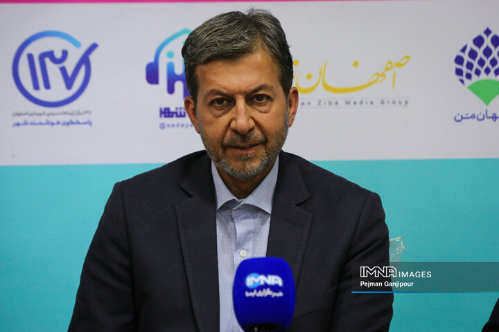 اتحاد ملی رمز پیروزی در برابر استکبار است