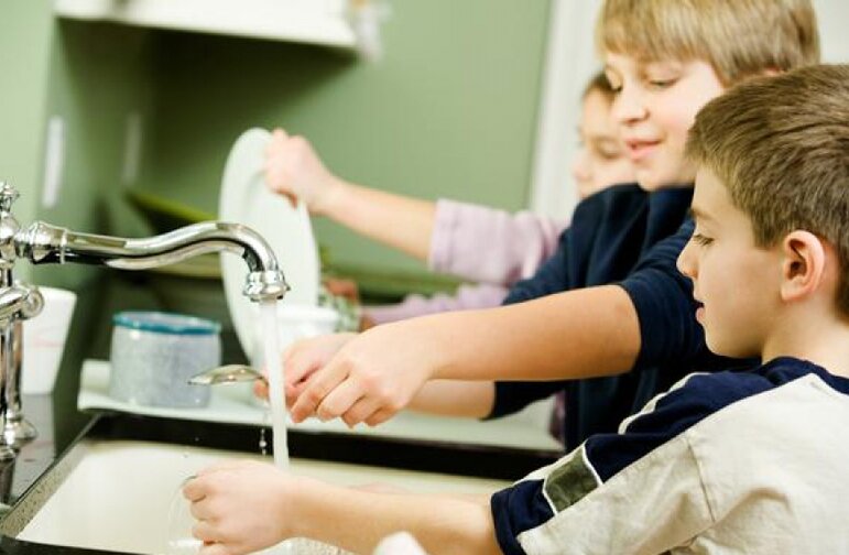 خانه و خانواده؛ بستری برای تقویت مسئولیتپذیری کودکان