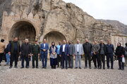 بازدید معاون وزیر میراث‌ فرهنگی از طاق‌بستان؛ قلب تپنده گردشگری کرمانشاه