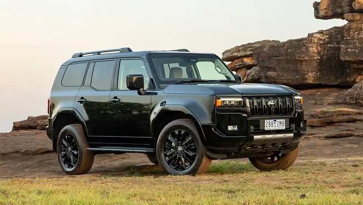 خودروی تویوتا لندکروزر پرادو VX مدل ۲۰۲۵ چه مشخصاتی دارد؟