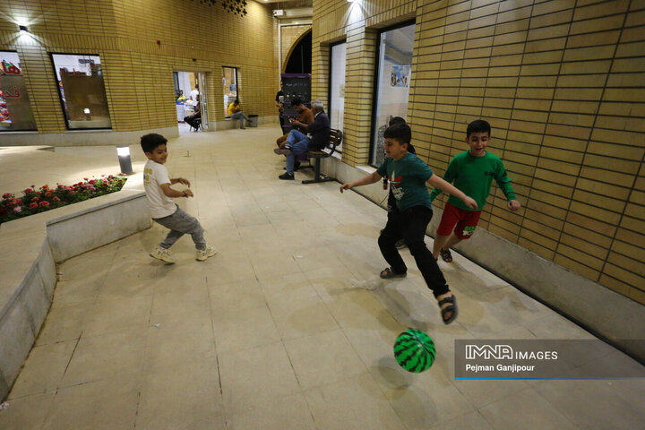 مجموعه باغ فدک در یازدهمین روز از تعطیلات نوروزی