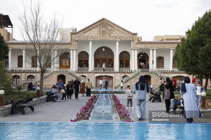 مسافران نوروزی در تبریز