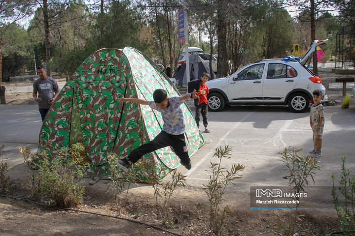 باغ فدک در دوازهمین روز بهار