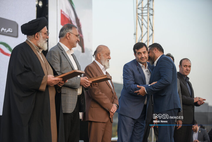 جشن ملی تکریم پرچم