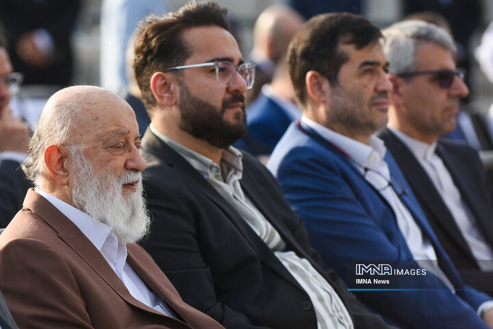 جشن ملی تکریم پرچم