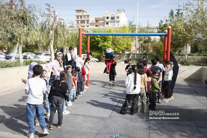 روز طبیعت در بوستان‌های قم