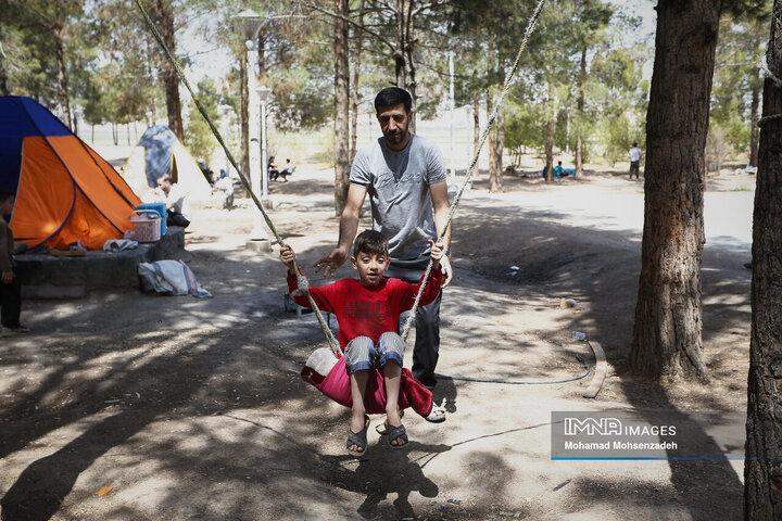روز طبیعت در بوستان‌های قم